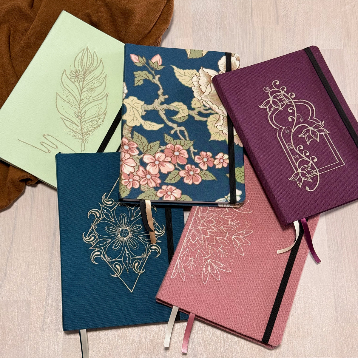 Carnet A5 - Collection Eclosion Motif Pensée